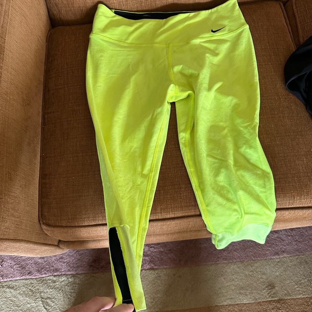 Short, workout pants